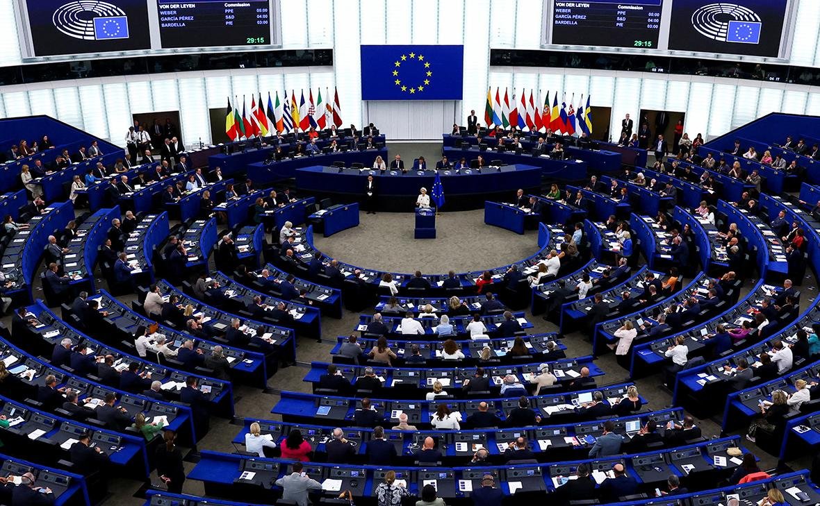 Еврокомиссия предложила механизм для перевода Украине €45 млрд до конца 2027 года